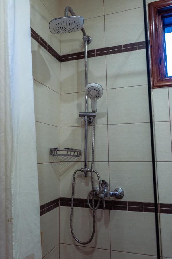 Hotel Zeus Afytos Buitenkant foto