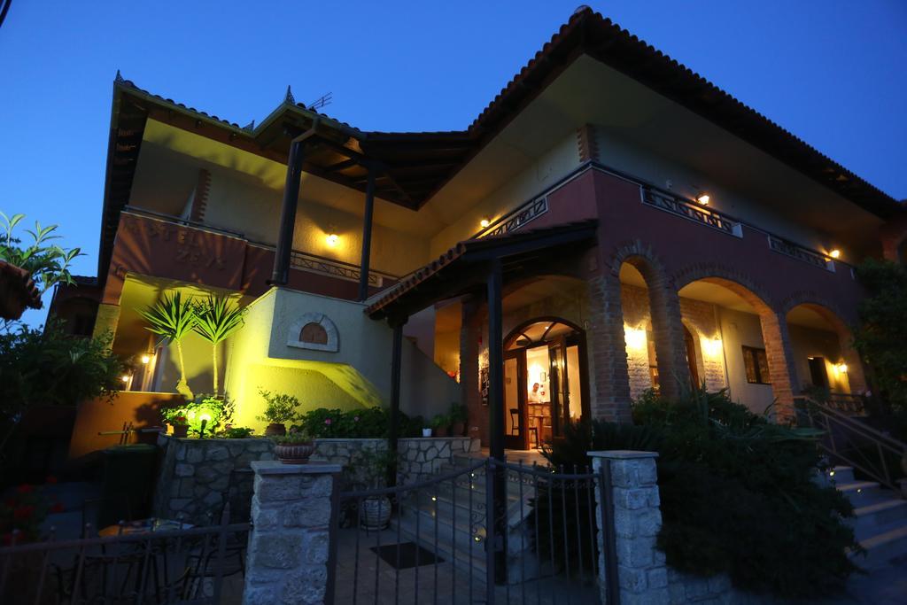 Hotel Zeus Afytos Buitenkant foto