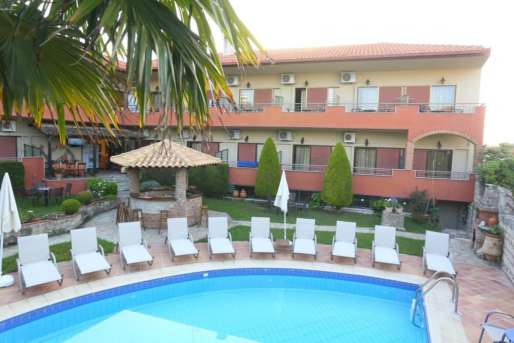 Hotel Zeus Afytos Buitenkant foto