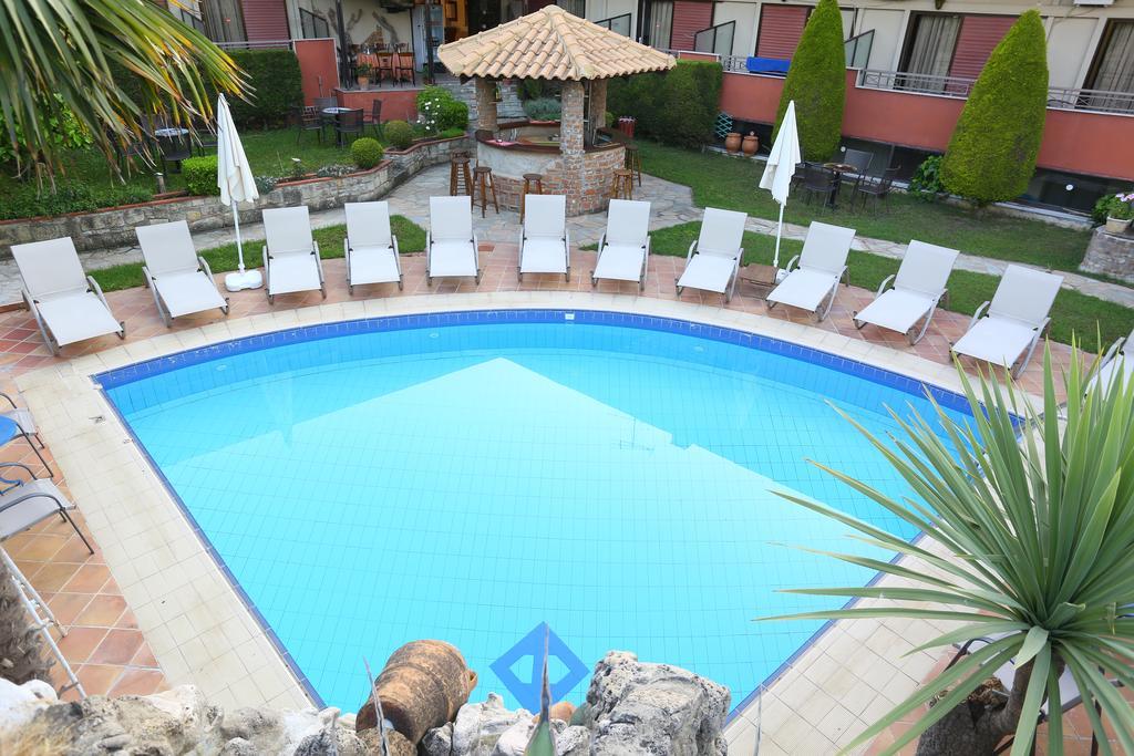 Hotel Zeus Afytos Buitenkant foto