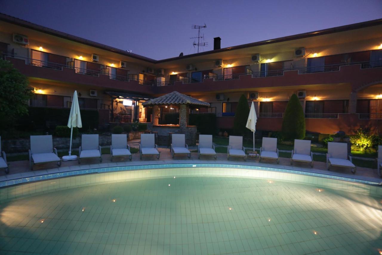 Hotel Zeus Afytos Buitenkant foto